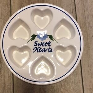 Clay Design 1990 Sweet Hearts Ceramic Heart-Shaped Tray - White and Blue